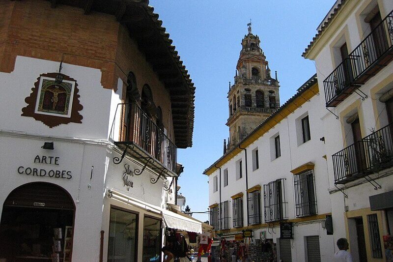 patios de cordoba free tour